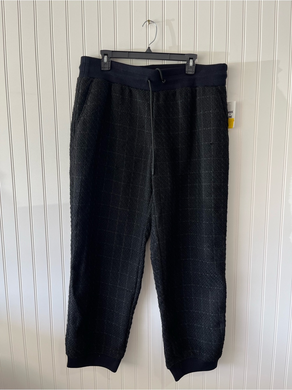 Men's Black Knit Jogger Pants